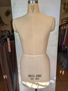 Item thumbnail for item 77df25da-2677-4a74-aa1f-8e7ca20e33fe