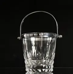 Item thumbnail for item f951c844-ea12-422b-8631-20d6deed244c