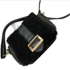 カジュアルショルダーバッグ フェイクファー 黒