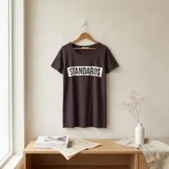 KBF ケービーエフ ボックスロゴTシャツ チャコールグレー Fサイズのサムネイル