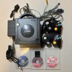 任天堂 ゲームキューブ 本体 コントローラー2個ゲームディスク3枚＋メモリカード