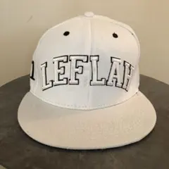 LEFLAH ホワイト スナップバックキャップ