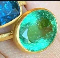 超希少✨️K22大粒9ct パライバカラーネオングリーントルマリンリング 