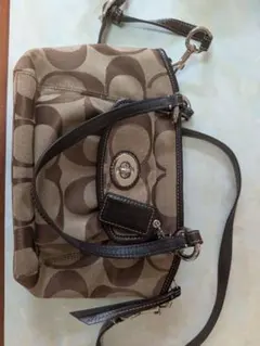 COACH シグネチャー ショルダーバッグ
