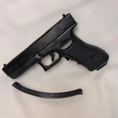 東京マルイ　10歳以上対象エアガン　電動ブローバック　G18Cのサムネイル