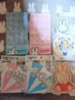 ☆ダイソー　ミッフィー　紙ナフキン　テーブルペーパーなど7種☆