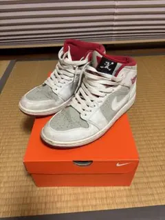 Nike Air Jordan 1 Mid Hareのサムネイル