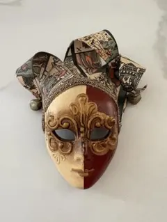 Item thumbnail for item 198bbaf7-e2af-41c5-8ef4-c3a464394893