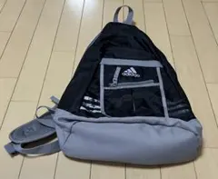 adidas スリングバッグ 黒/グレー