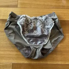 Item thumbnail for item 17aed52d-82e0-4163-b003-34315c64fe97