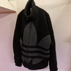 adidas フリースジャケット ボア 黒・グレー