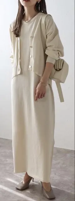 売り切れ商品 ニットワンピース　カーディガンセットアップ（アイボリー）