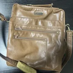 Item thumbnail for item c2fa7ba0-c127-4d87-be98-f2a22842b802