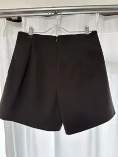 ブラウン ショートパンツ