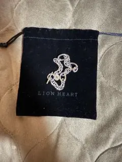 LION HEART シルバーチェーンブレスレット