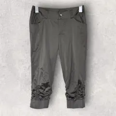 ロートレアモン　クロップドパンツ　裾シャーリング　光沢感　上品　きれいめ　38のサムネイル