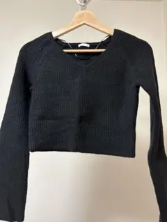 GU パフィータッチVネッククロップドセーター S