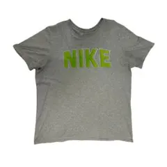NIKE 00s グレー Tシャツ ロゴ入り