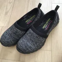 ぬ*ち様 スケッチャーズ　24.5