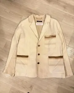 ベージュ テーラードジャケット