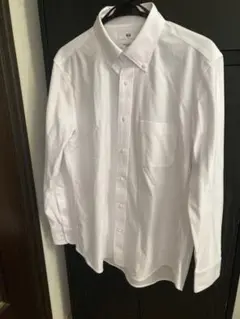 ユニクロ　スーパーノンアイロンスリムフィットシャツ