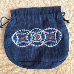 藍染め、アイヌ刺繍入り巾着袋 ハンドメイド 一点物
