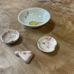 小鉢と豆皿2客に箸置きセット