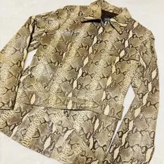 Item thumbnail for item 7ce8f3ba-dd83-4b62-a2f5-c253dea23137