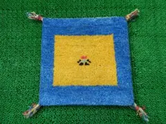 30×34cm ギャッベ 手織り 座布団サイズ 民族ギャッベ - メルカリ