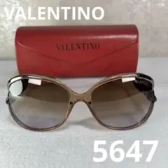 VALENTINO ヴァレンティノ サングラス ブラウン系 ケース付きのサムネイル