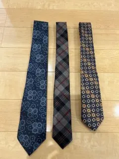 ネクタイ　ダーバン　他3個セット