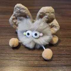 ファーキャラクターキーホルダー ベージュ