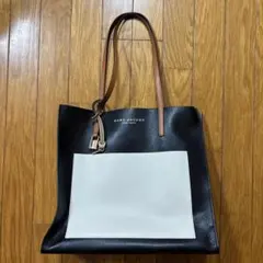 MARC JACOBS トートバッグ 黒/白/ベージュ