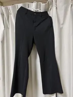 GU 黒 フレアパンツ ゴムウエスト