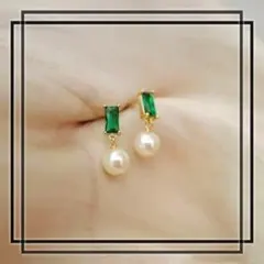a727J【人気⭐️】ピアス K18GP 淡水パール　緑　揺れる　スクエア