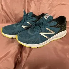 New Balance スニーカー VAZEE URGE 25.5 Dのサムネイル