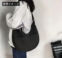 ショルダーバッグ　大容量　ボディバッグ　通勤通学　黒　ブラック　男女兼用シンプル