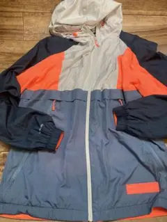 UNDER ARMOUR ナイロンジャケット