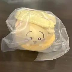 ちいかわ　ガチャ きゃらまかろん　うさぎ