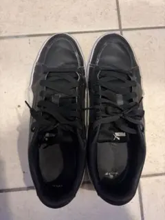 PUMA スニーカー ブラック