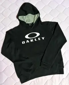 Oakley　パーカー　Lサイズ　160　オークリー　カジュアルウエアのサムネイル
