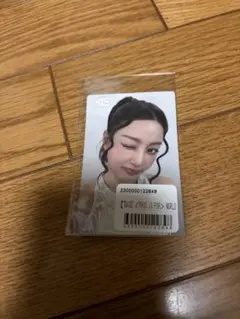 TWICE ジヒョ THIS IS FOR オンラインくじ　ステッカー