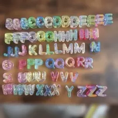 3COINS　 アルファベットビーズ