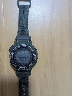 CASIO PROTREK PPW-2500B 迷彩バンド仕様