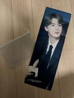 BTS JIN スローガン