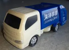 トミカ No.45 トヨタ ダイナ 清掃車　ゴミ収集車 ハッピーセットトミカ