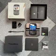 【美品】コレクターズブラックベリー9900 SIMフーリ