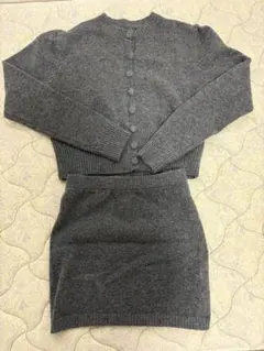 セットアップ　グレーニット