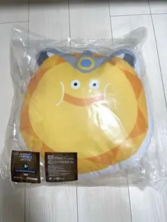 ドラゴンクエストふくびき所スペシャル石版と魔王編B賞ゴールデンスライムクッション