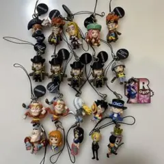ワンピース フィギュア型ストラップ 21個セット